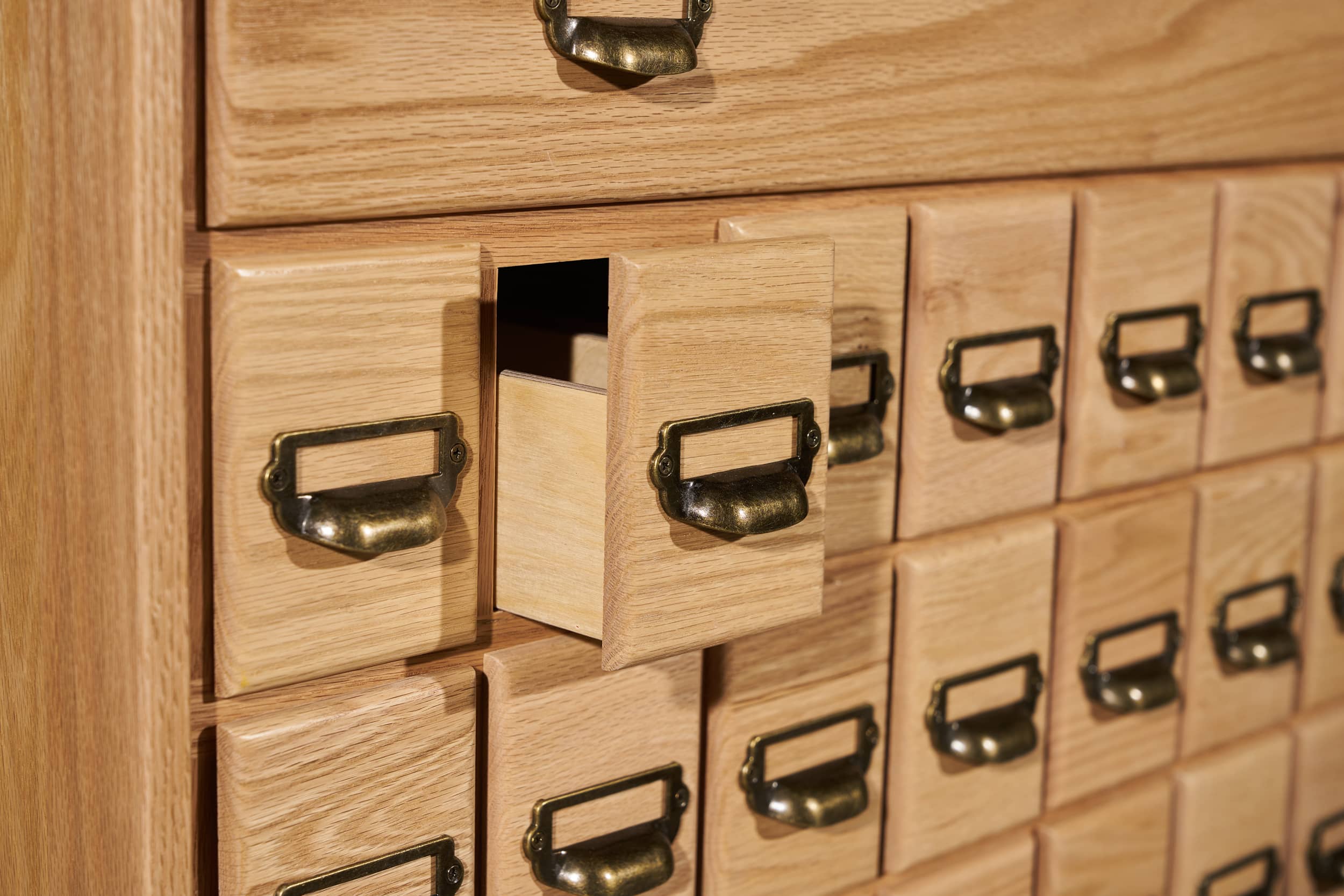 Ready to Ship - Pennyworth 39in Oak Trading Card Cabinet